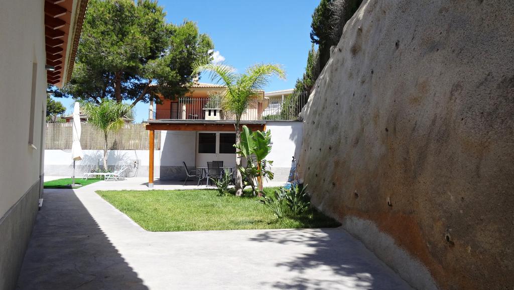 Villa Las Casitas De Noah Monserrat Exterior foto